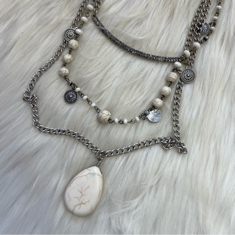 Steffand three strand howlite silver tone necklace